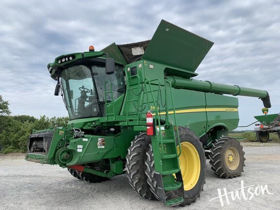 Image of John Deere S680 equipment image 1