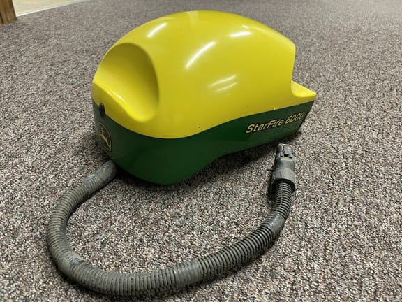 2016 John Deere StarFire 6000 Equipment Image0