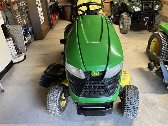 2016 John Deere X370 Equipment Image0