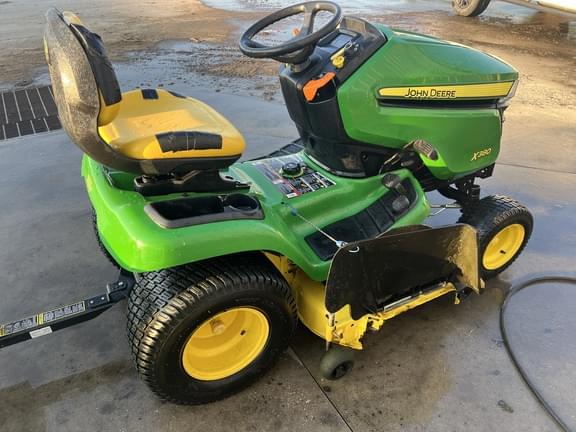 Image of John Deere X380 equipment image 2