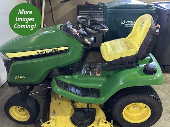 2016 John Deere X380 Equipment Image0