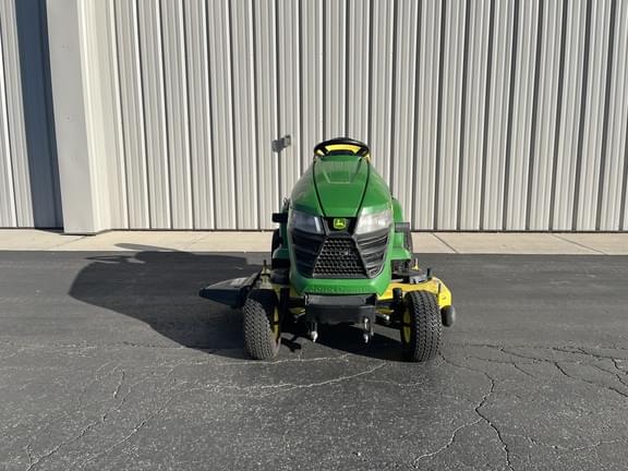 Image of John Deere X384 equipment image 2