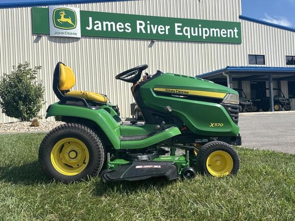 2016 John Deere X570 Equipment Image0