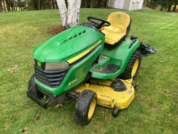 2016 John Deere X580 Equipment Image0