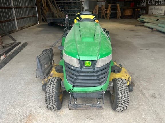 Image of John Deere X580 equipment image 2