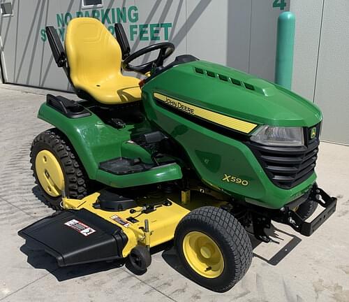 Image of John Deere X590 equipment image 1