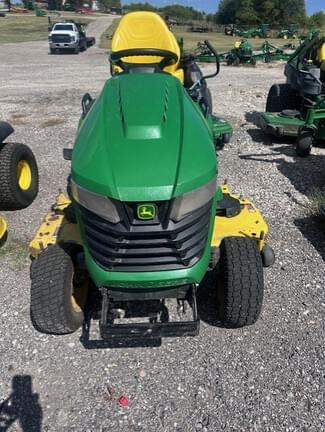 Image of John Deere X590 equipment image 4