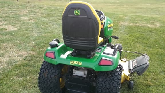 Image of John Deere X590 equipment image 4