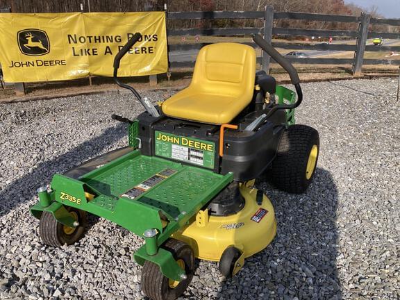 Image of John Deere Z335E Primary image