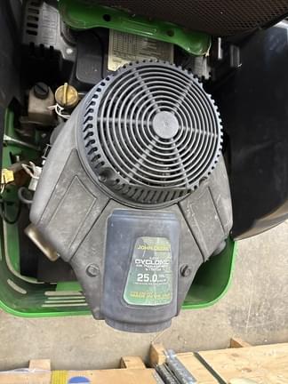 Image of John Deere Z535M equipment image 4