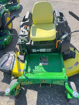 Image of John Deere Z535M equipment image 2