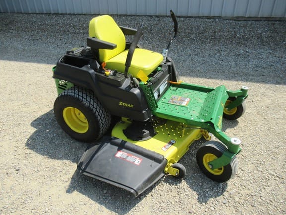 2016 John Deere Z540M Equipment Image0
