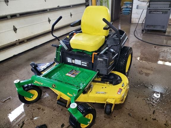 2016 John Deere Z540R Equipment Image0