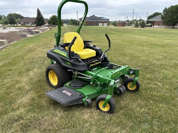 2016 John Deere Z915B Equipment Image0