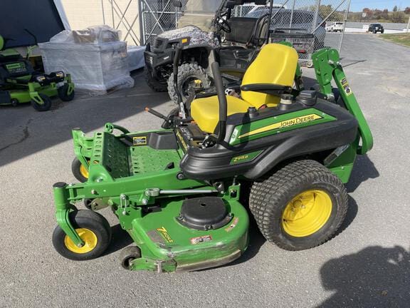 2016 John Deere Z915B Equipment Image0
