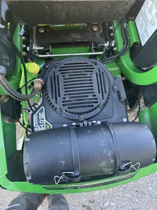 Image of John Deere Z915E equipment image 4