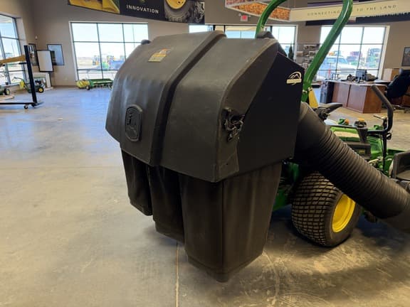 Image of John Deere Z930M equipment image 4