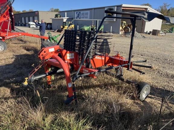 2016 Kubota RA1035 Equipment Image0