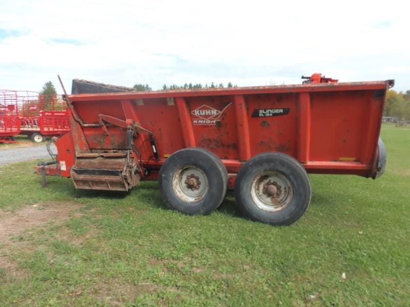 2016 Kuhn Knight SL124 Equipment Image0
