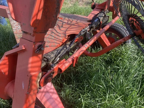 Image of Kuhn SR110 equipment image 3
