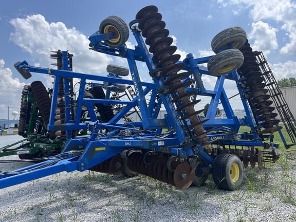 2016 Landoll 7431-33 Equipment Image0