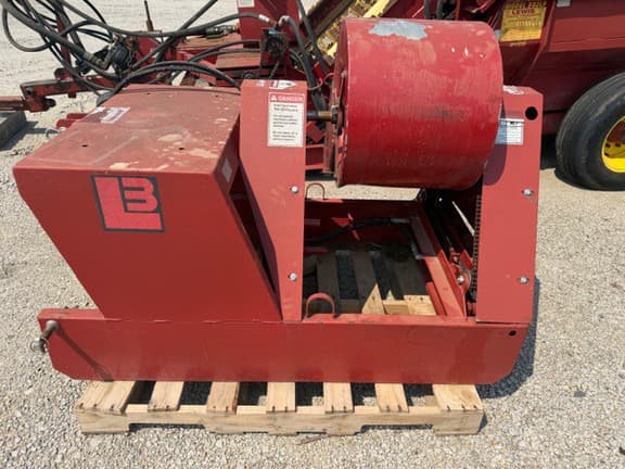 Image of Lewis Brothers PB1 equipment image 2