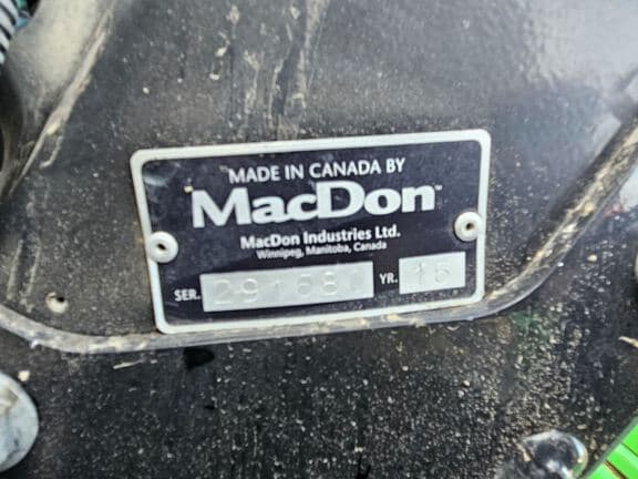 Image of MacDon FD75 equipment image 4