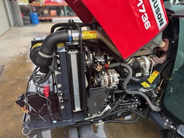 Image of Massey Ferguson 1736 Image 1