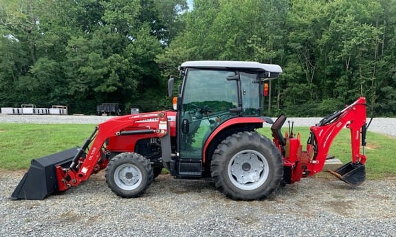 2016 Massey Ferguson 1749 Equipment Image0