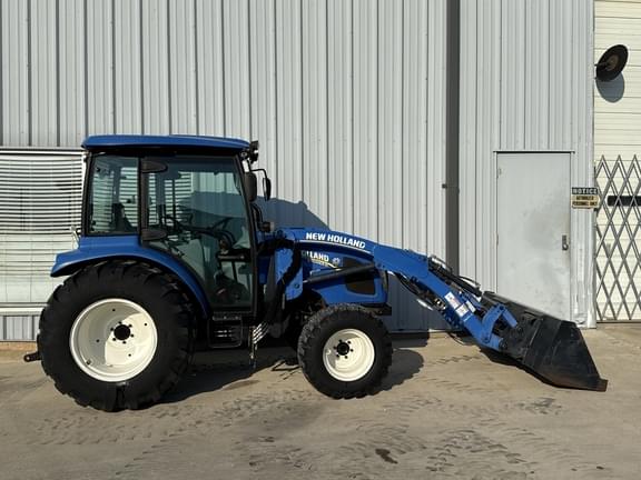 Image of New Holland Boomer 41 equipment image 4