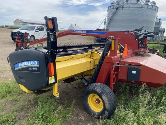 Image of New Holland H7150 equipment image 3