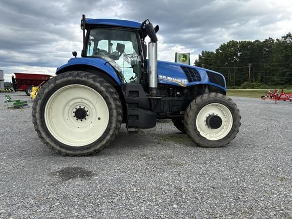 Image of New Holland T8.320 equipment image 3
