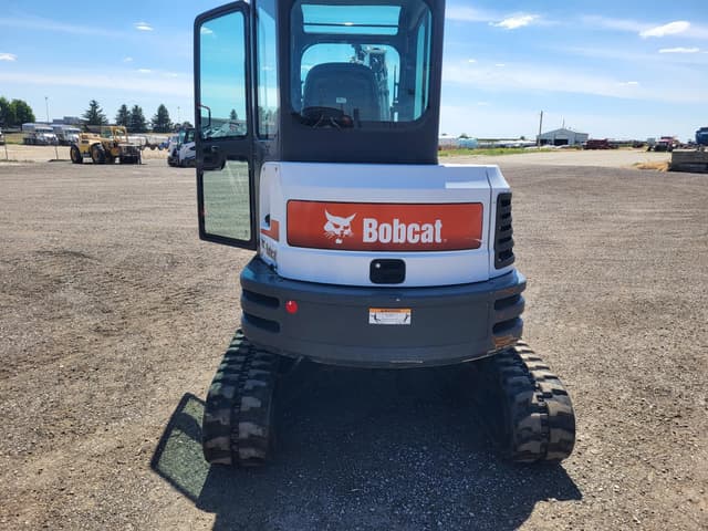 Image of Bobcat E35 equipment image 2