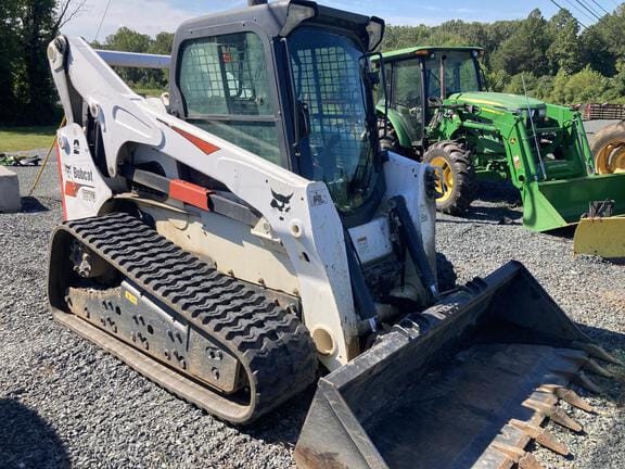 2017 Bobcat T870 Equipment Image0