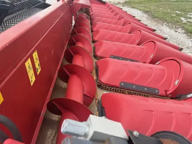 Image of Case IH 4412 equipment image 2
