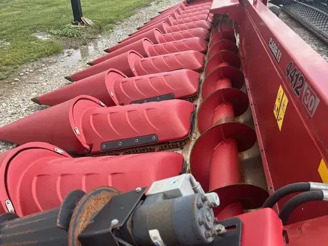 Image of Case IH 4412 equipment image 3