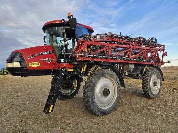 Image of Case IH Patriot 4440 equipment image 1