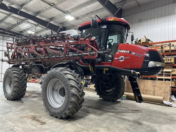 Image of Case IH Patriot 4440 Primary image