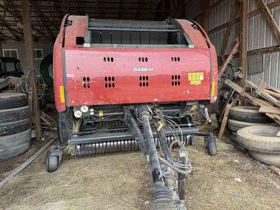 Image of Case IH RB565 equipment image 2