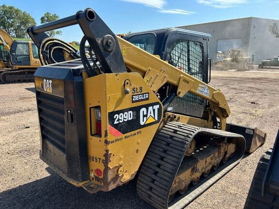 Image of Caterpillar 299D2 equipment image 4
