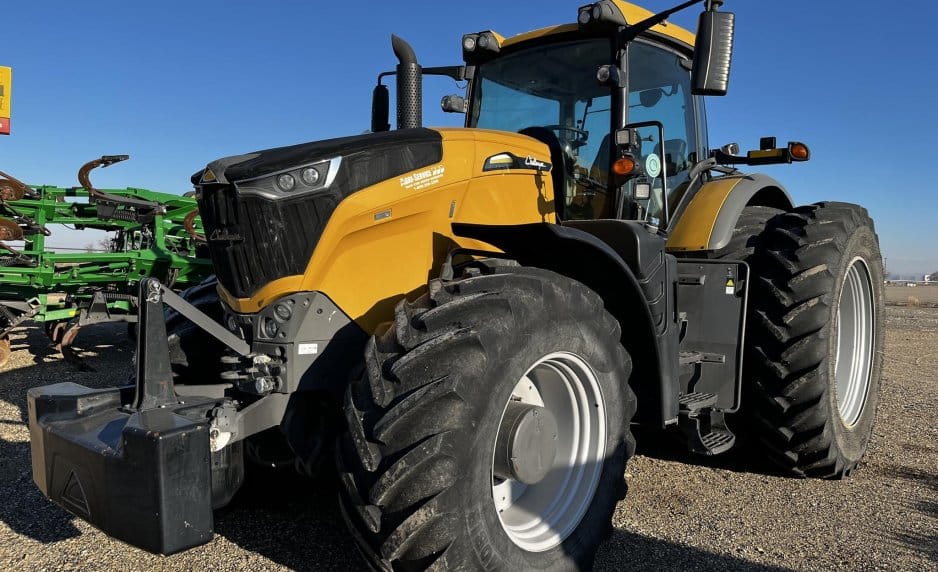 Challenger 1038 Equipment Image0