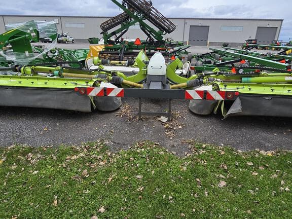 Image of CLAAS Disco 1100C equipment image 4