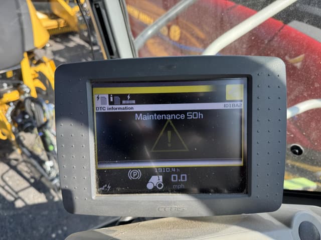 Image of CLAAS Jaguar 940 equipment image 2