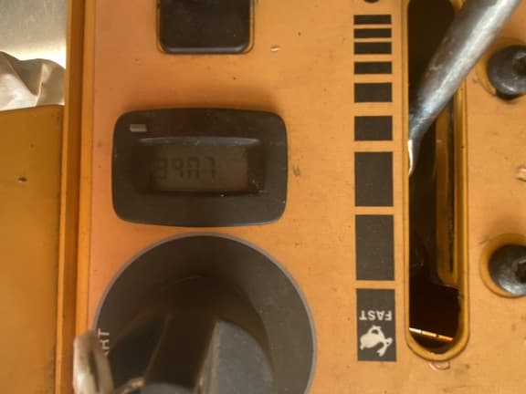 Image of Cub Cadet Pro Z 760L equipment image 2