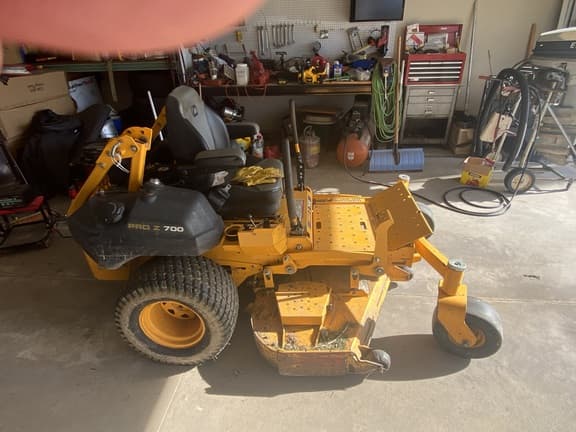 Image of Cub Cadet Pro Z 760L equipment image 1