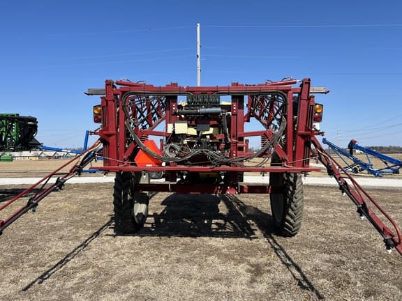 Image of Hardi Navigator 4000 equipment image 3