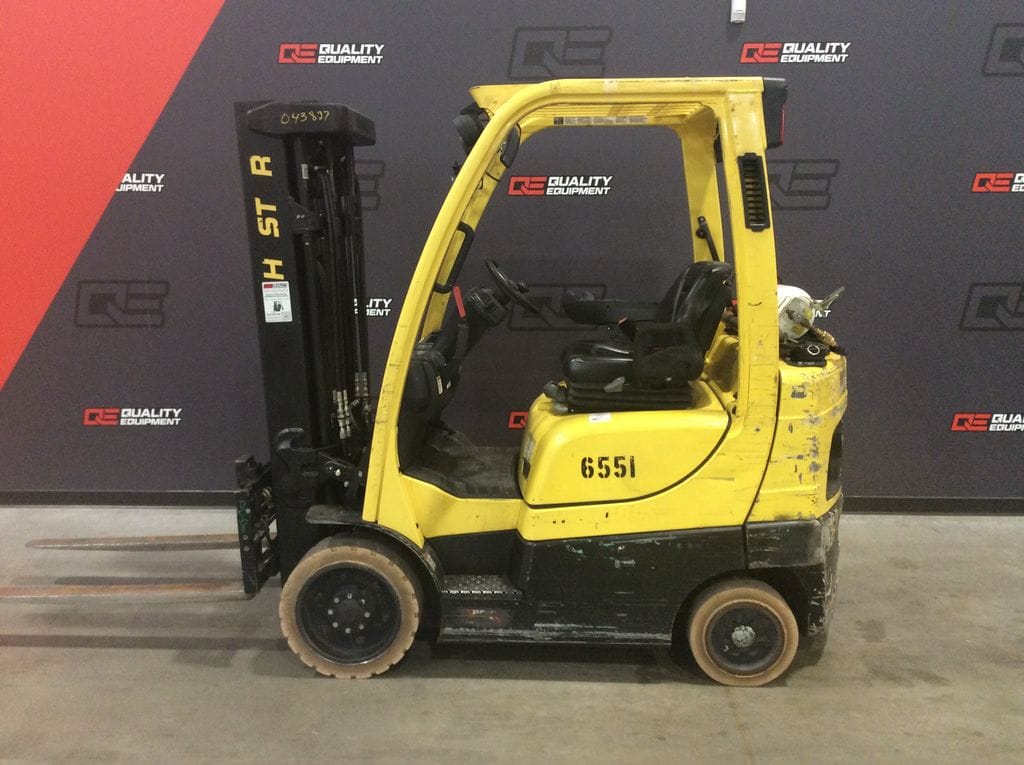 2017 Hyster S50FT Equipment Image0