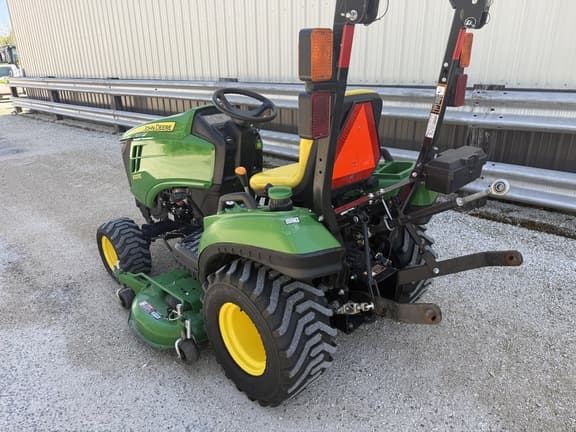 Image of John Deere 1023E equipment image 2
