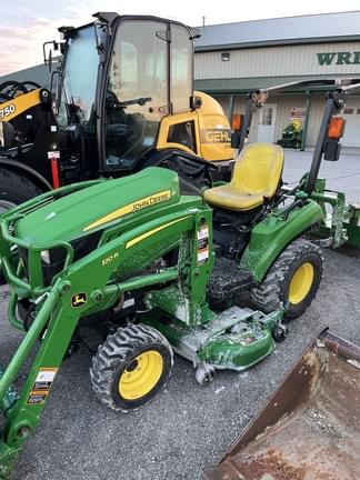 Image of John Deere 1023E equipment image 1