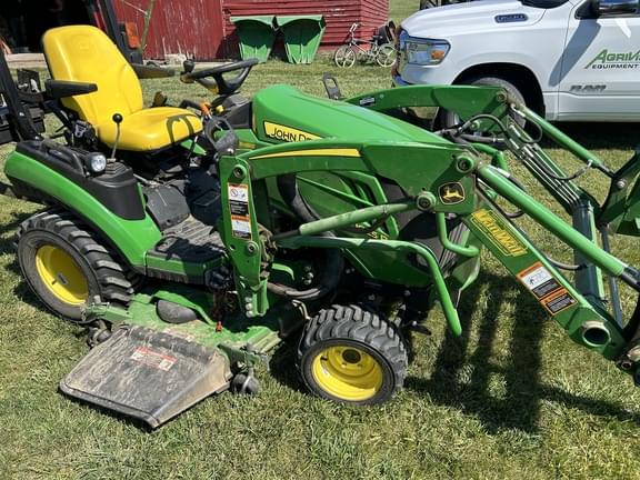 Image of John Deere 1025R equipment image 1